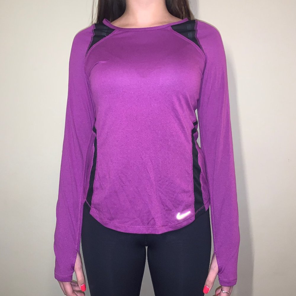 Nike Long-Sleeve